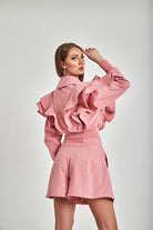 Zeynep Kaya-Kısa Volanlı Pembe Ceket-Ceket-2-roqelvaxirum.shop