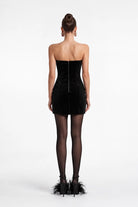 Tüy Detayli SiYah KadiFe MiNi Bodycon ElbiSe