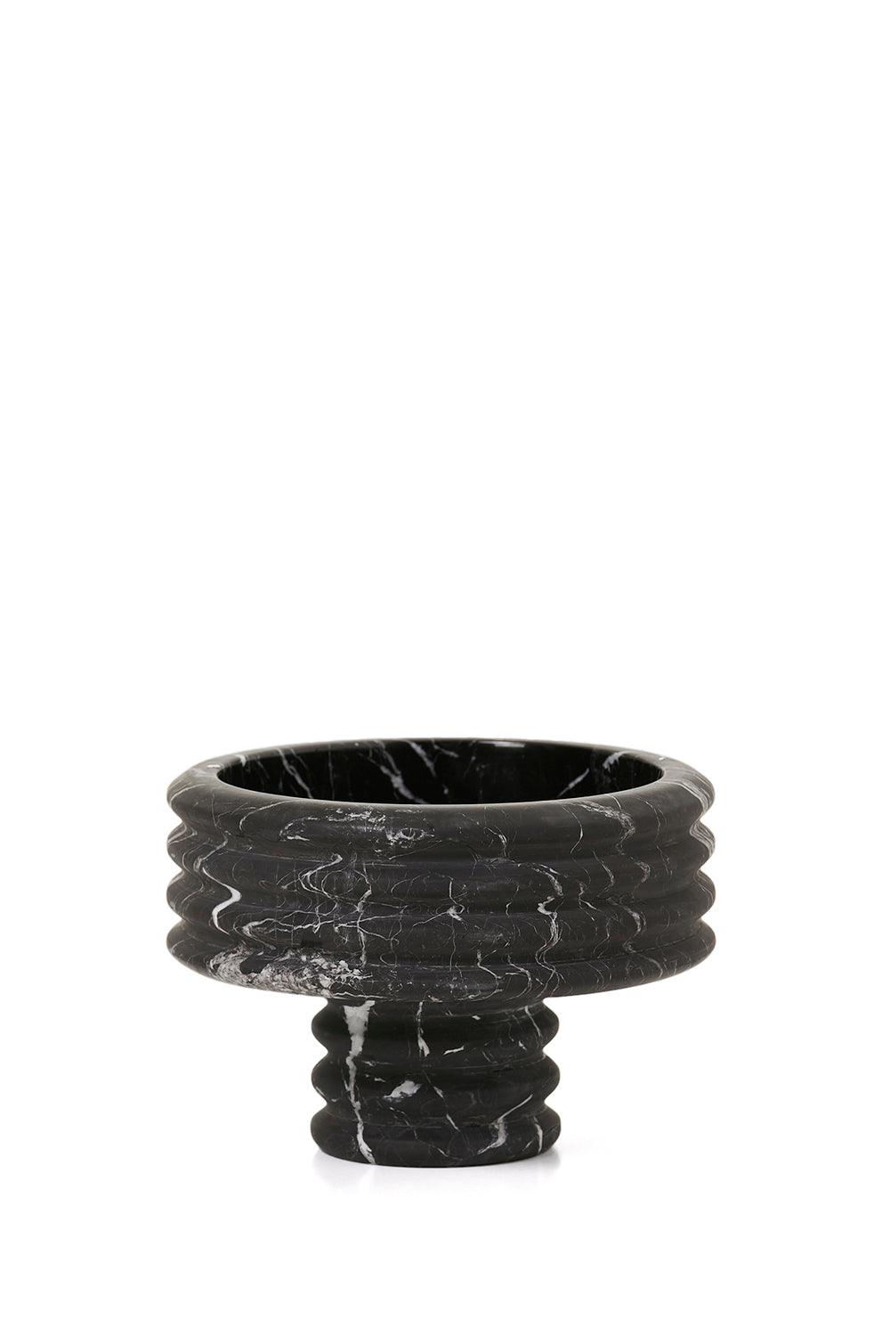 Goods İstanbul-Wavy Fruit Plate-Tabak & Kase-1-roqelvaxirum.shop