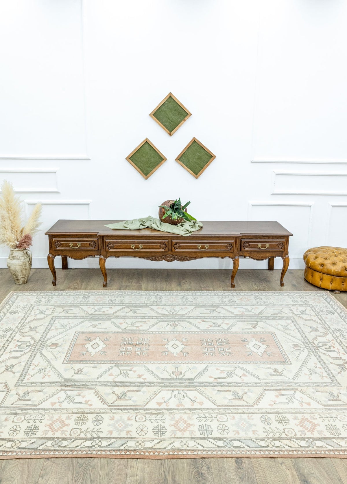 Soho Antiq-Beytus El Dokuma Krem Milas Halısı 199x294 Cm-Halı-2-roqelvaxirum.shop