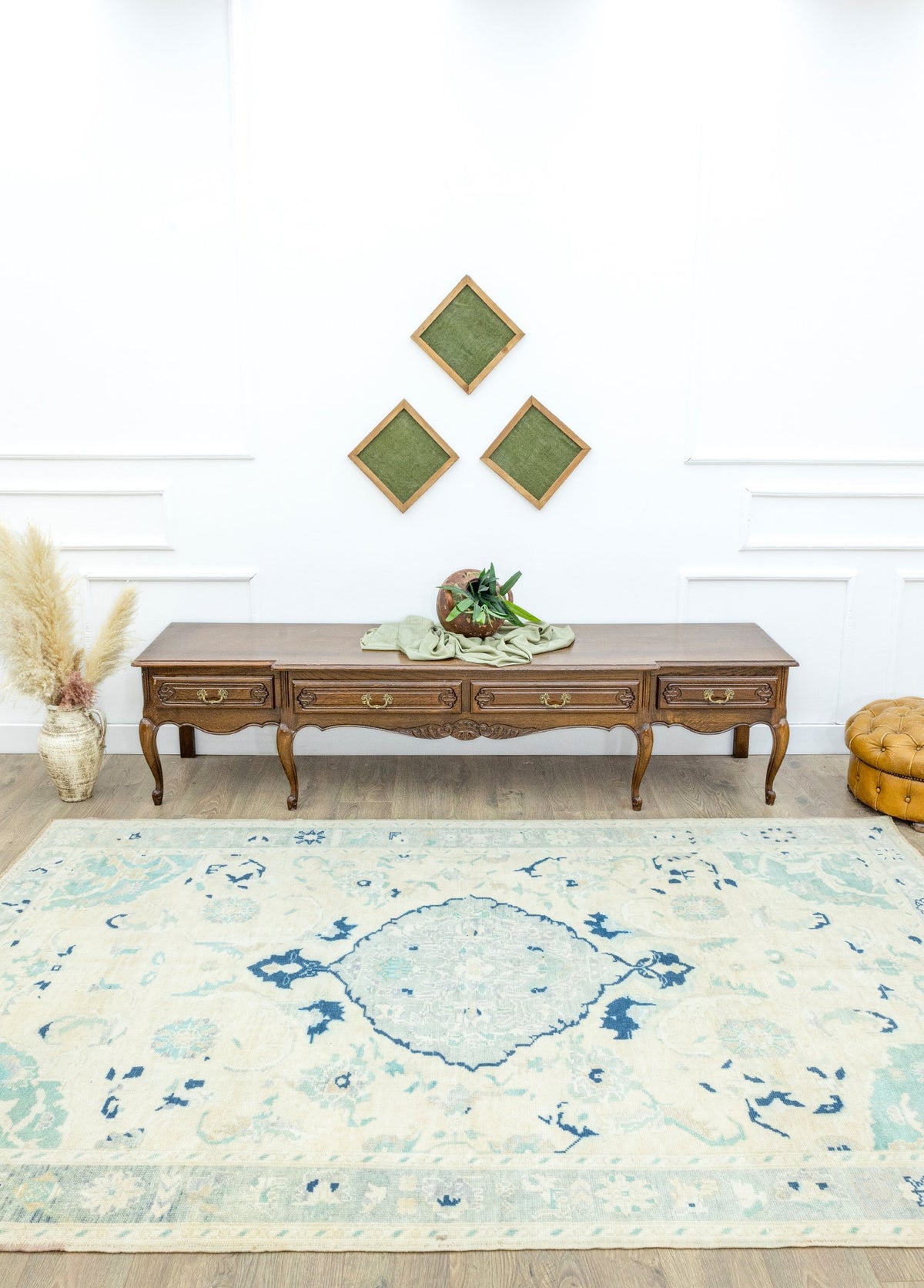 Soho Antiq-Ediz Madalyon Tasarımlı El Dokuma Yün Halı 185x291 Cm-Halı-2-roqelvaxirum.shop