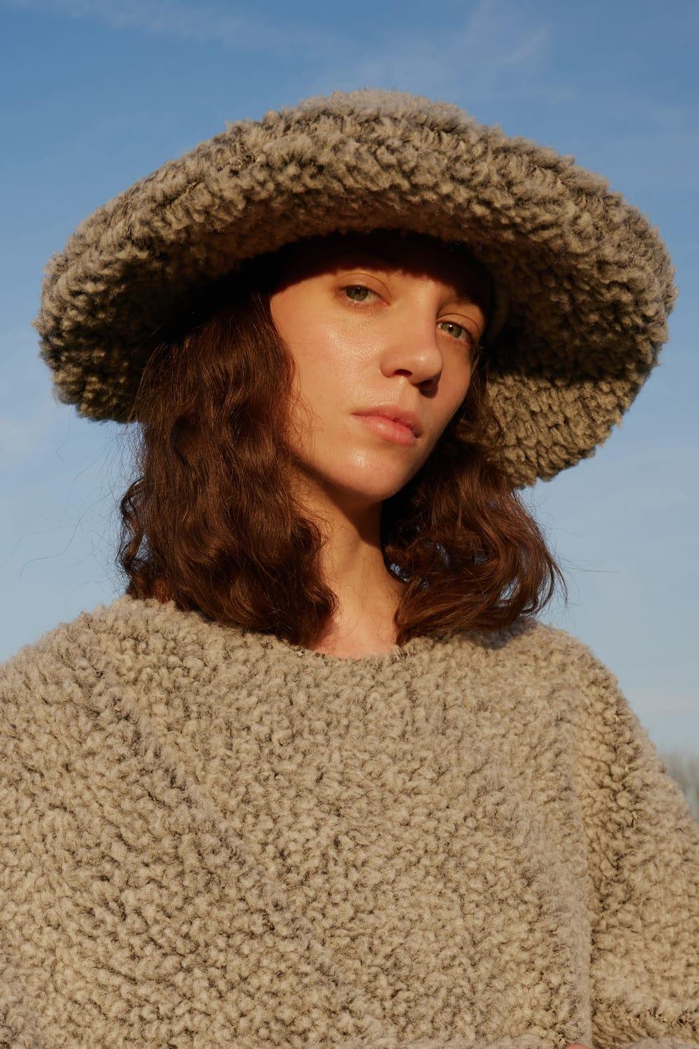 Wayt-Kozmonot Gri Teddy Şapka-Bucket Hat-2-roqelvaxirum.shop